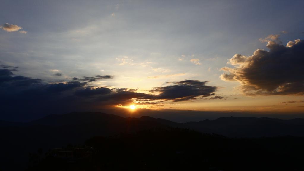 Ram Singh Mehra Guest House Almora Exterior foto